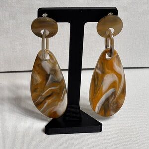Elegant Marbled Drop Earrings